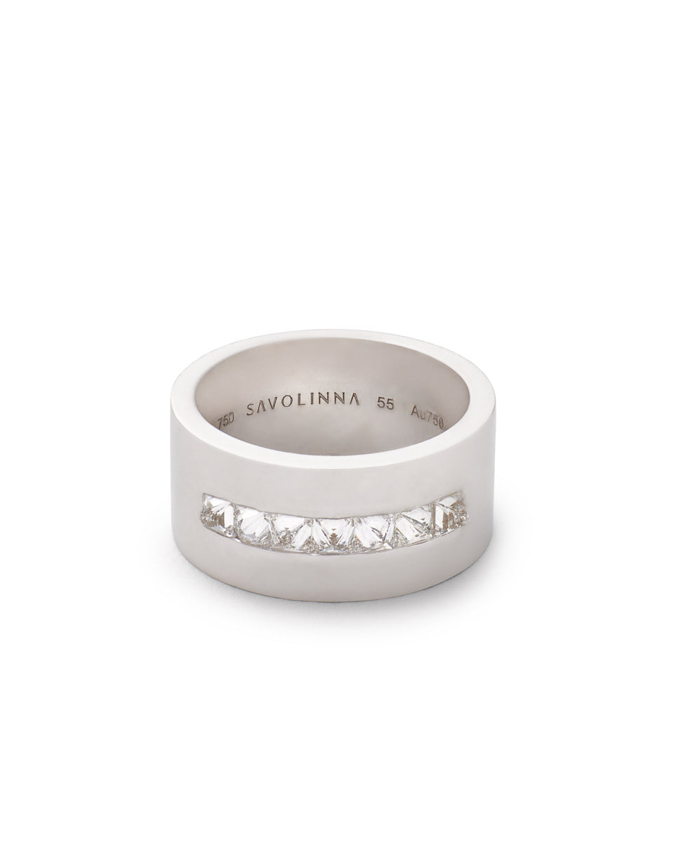 Be Spiked Stack Band Single Row Ring With Diamonds