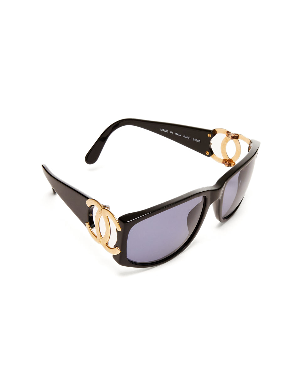 Pre-Owned Square Gold Logo Sunglasses