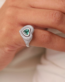 Heart 18K White Gold Diamond Pinky Ring
