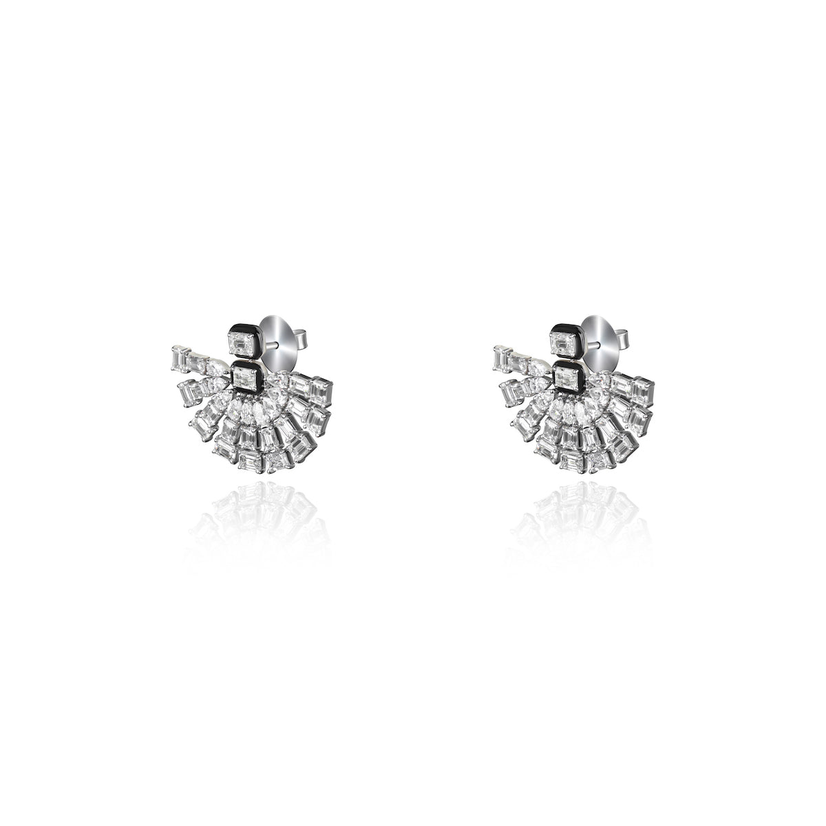 Emerald 18k white gold fan earring